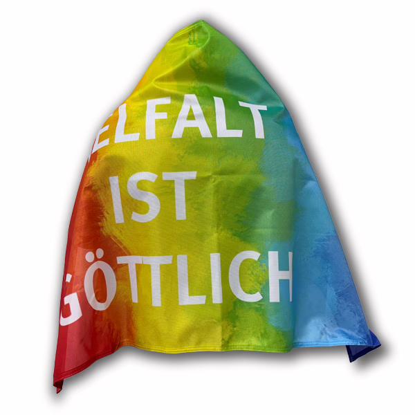 Kleinfahne „Vielfalt ist göttlich“ (90 × 60 cm) – Bild 2